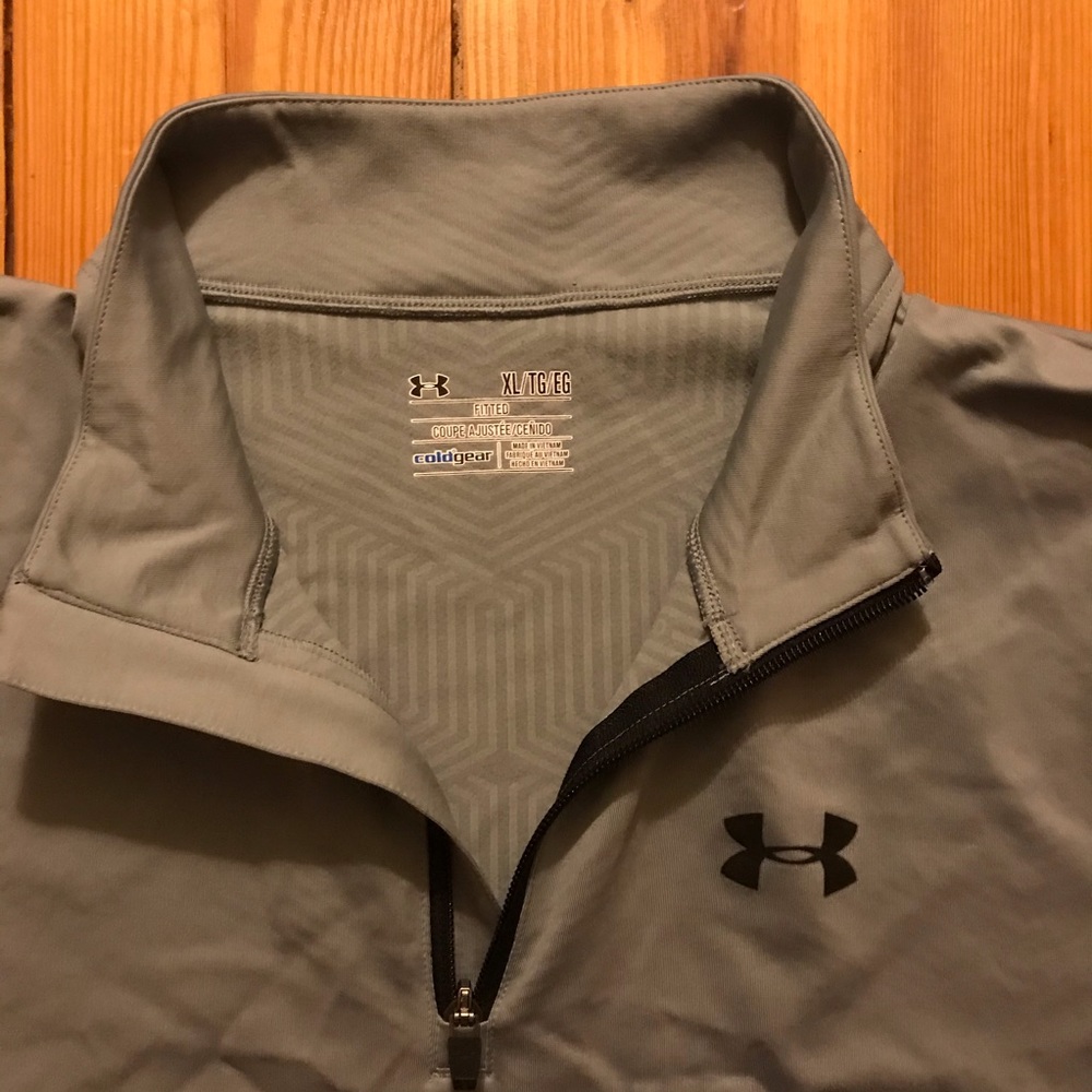 Under Armor Gray Half Zip Jacket, EUC, XL - Picture 9 of 13